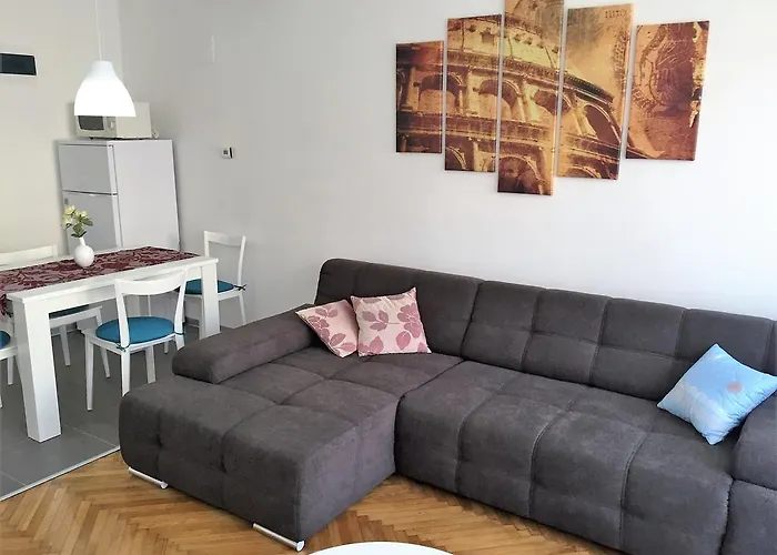 Arenacentar Apartments Pula